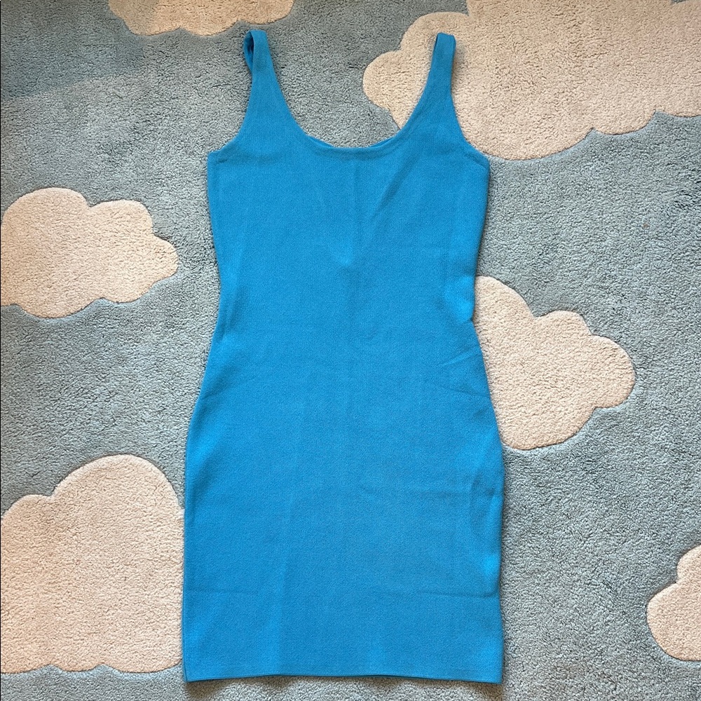 Elegant Blue Sleeveless Dress
